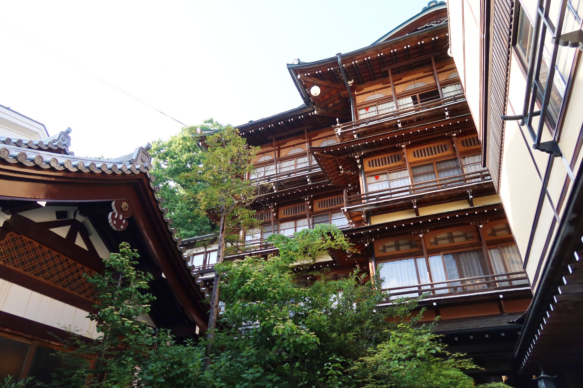 Ryokan em Hakone: a hospedagem com alma que todo brasileiro precisa viver
