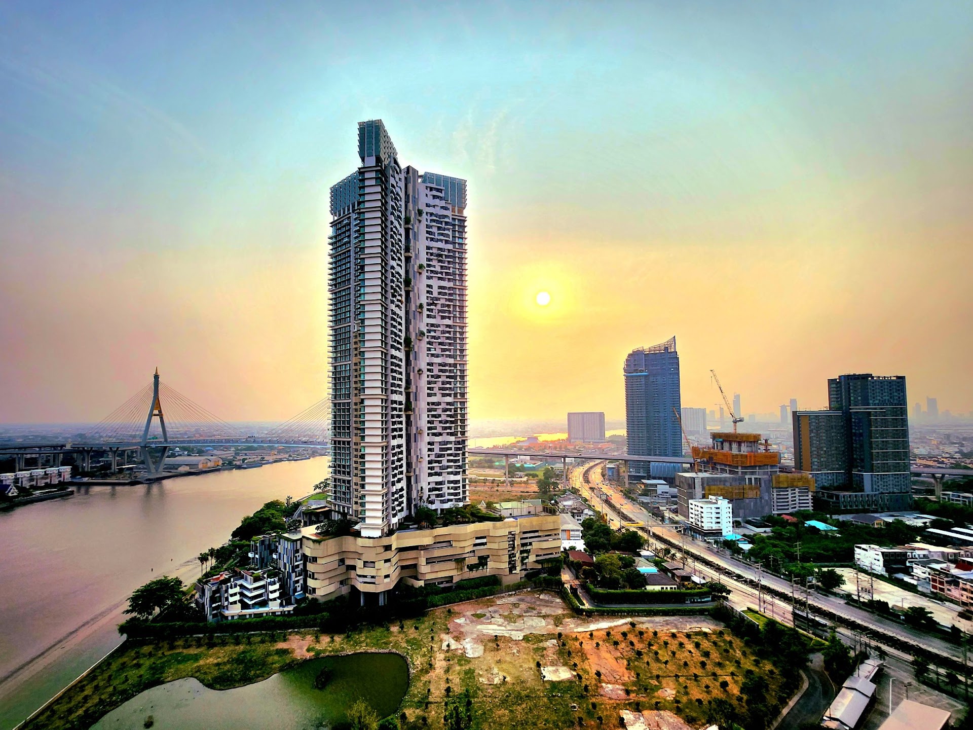 Capella Bangkok às margens do Chao Phraya — a diária mais cara da cidade vale cada centavo?