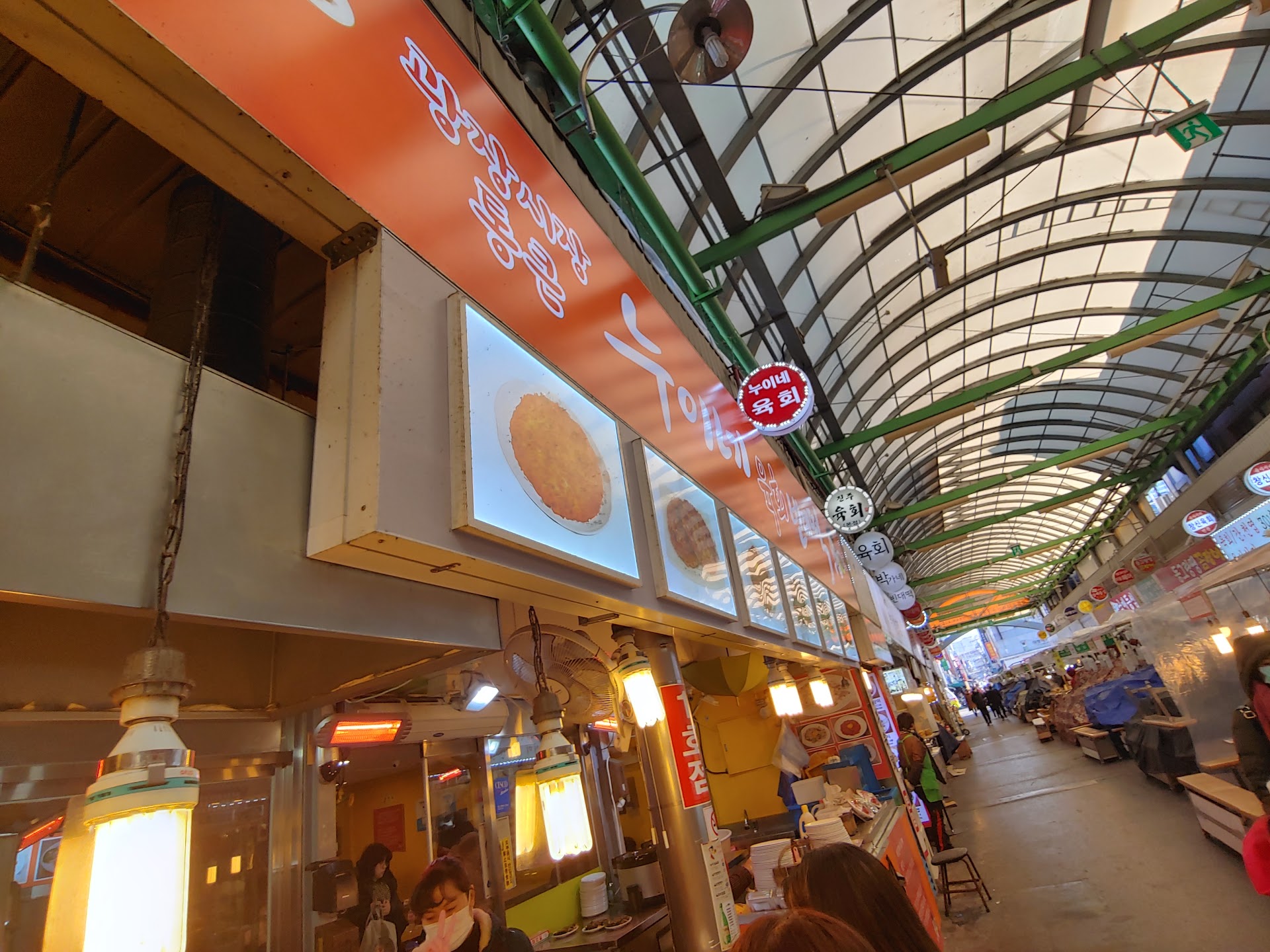 Gwangjang Market: o mercado de Seul que ninguém te conta como aproveitar de verdade