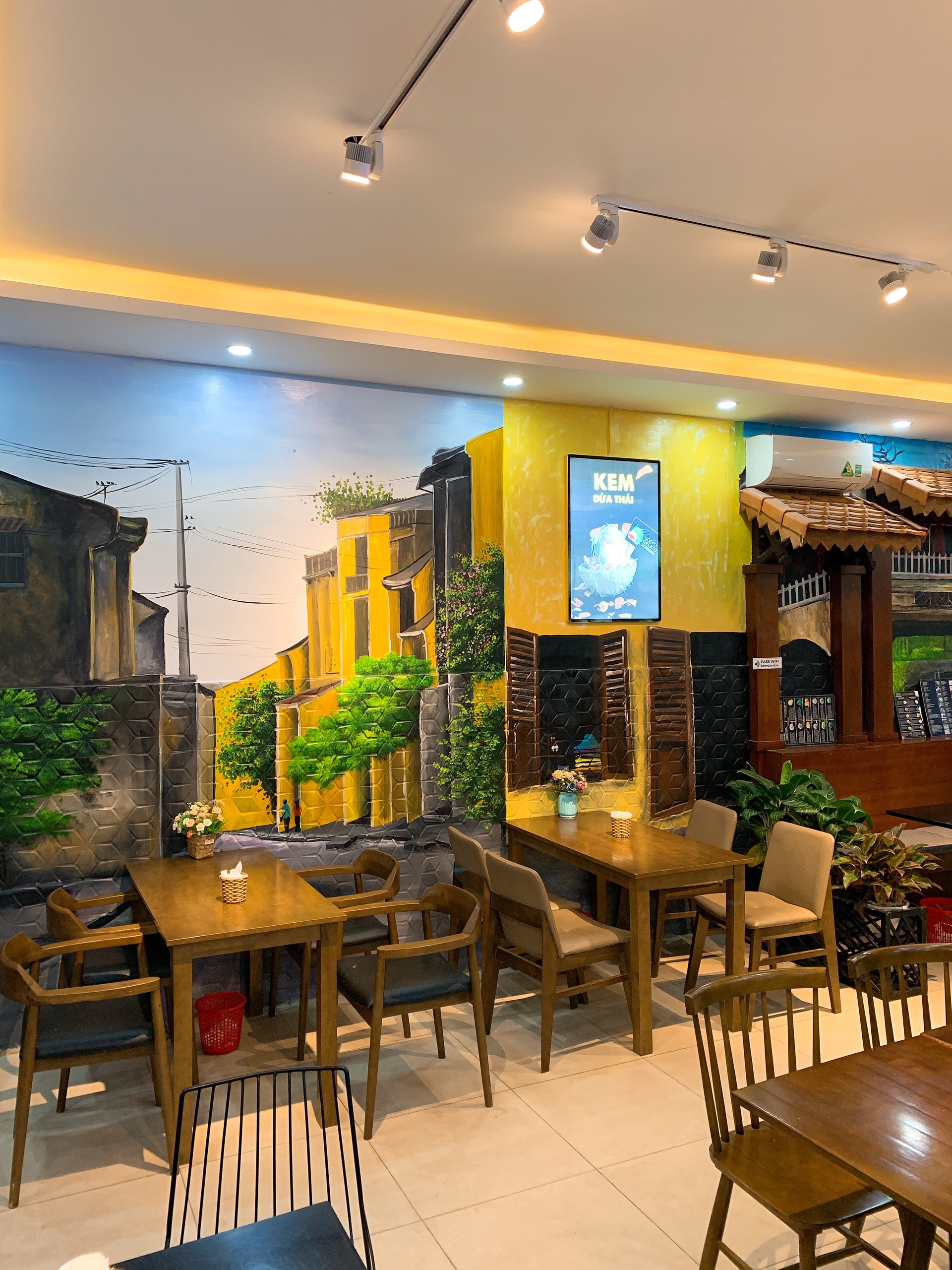 O que ninguém te conta sobre a comida de rua em Hoi An: 7 pratos que valem a viagem