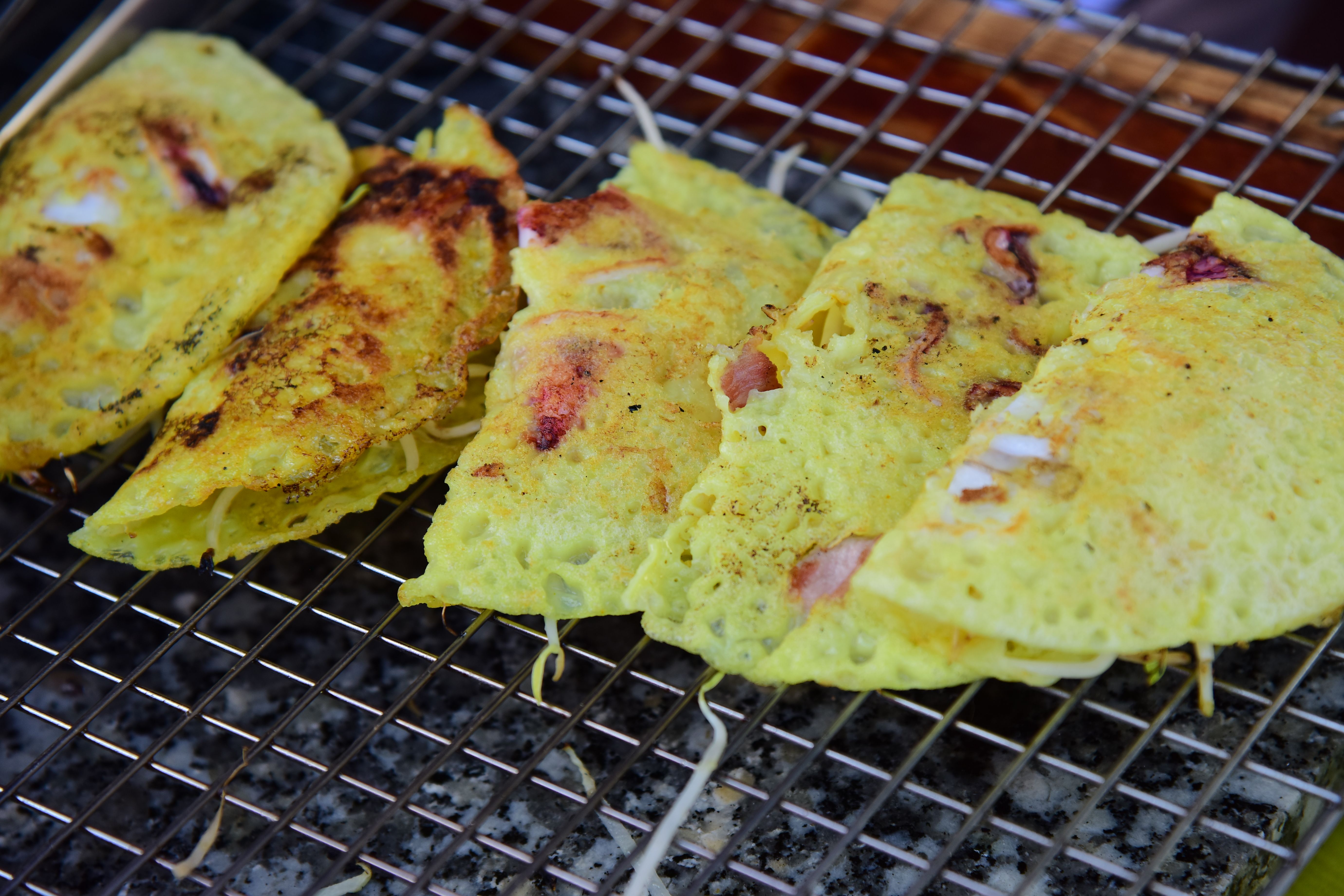 O que ninguém te conta sobre a comida de rua em Hoi An: 7 pratos que valem a viagem